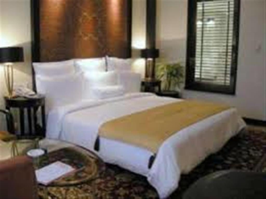 Hotel Marco Polo Lahor Dış mekan fotoğraf