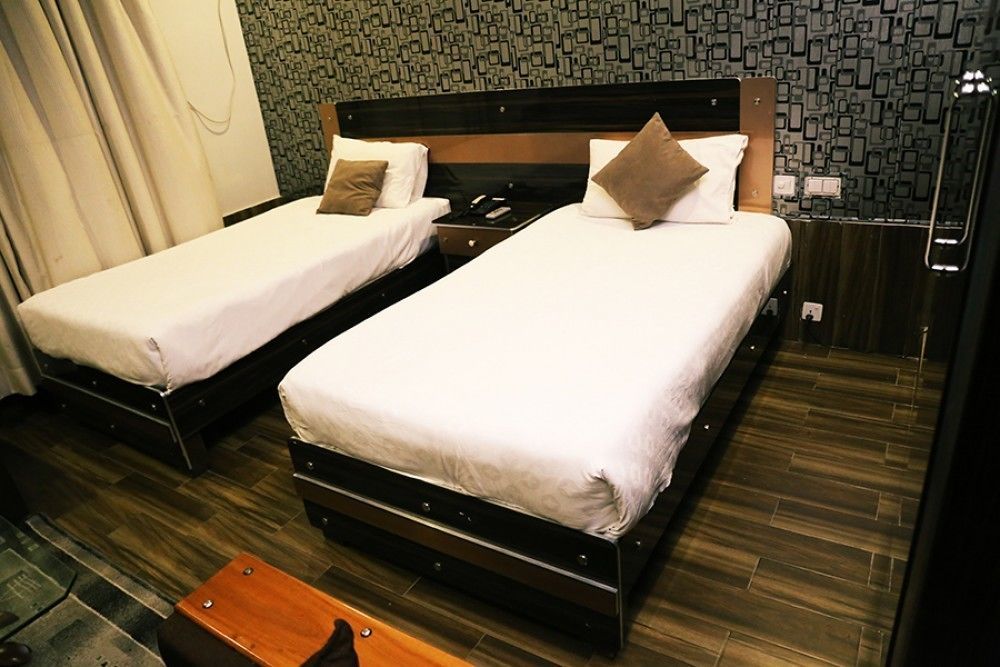 Hotel Marco Polo Lahor Dış mekan fotoğraf